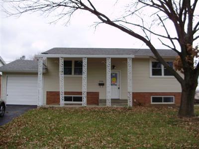 2596 Cornwall Dr, Cincinnati, OH 45231 photo 1