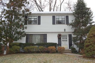 6253 Robison Rd, Cincinnati, OH 45213 photo 1