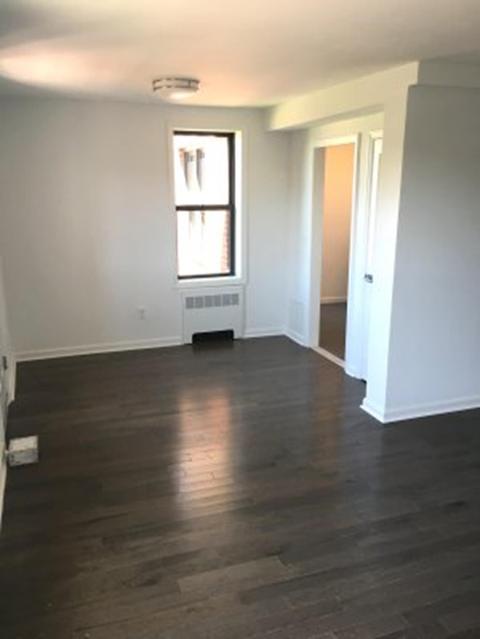 907 Seton Ave, Cincinnati, OH 45205 photo 4