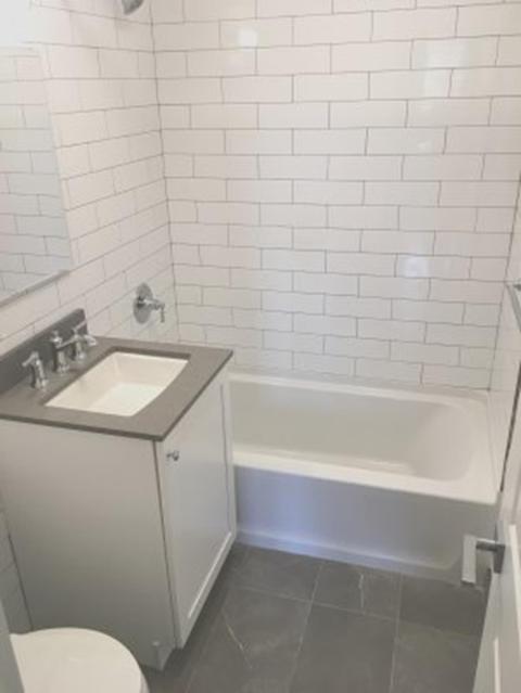 907 Seton Ave, Cincinnati, OH 45205 photo 8