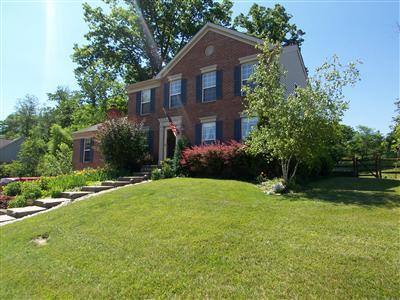 443 Ashsteade Ln, Cincinnati, OH 45255 photo 1