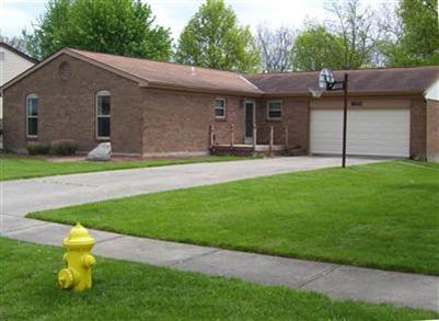 9545 Newgate Ln, Cincinnati, OH 45231 photo 1