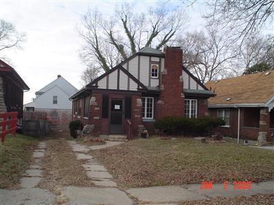4833 Corinth Ave, Cincinnati, OH 45237 photo 1
