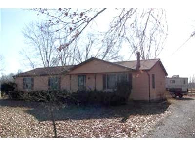 3703 Weaver Rd, Williamsburg, OH 45176 photo 1