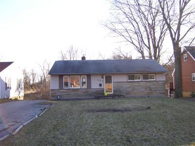 127 Riddle Rd, Woodlawn, OH 45215 photo 1