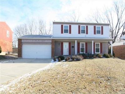 1892 Edgewater Dr, Cincinnati, OH 45240 photo 1