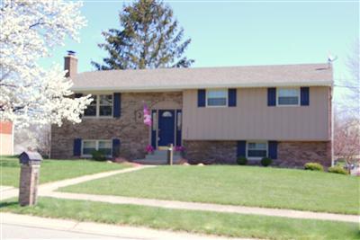 3250 Linsan Dr, Cincinnati, OH 45239 photo 1