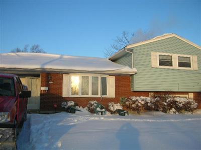 11445 Gravenhurst Dr, Cincinnati, OH 45231 photo 1