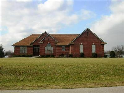 1122 Shawnee Dr, Morrow, OH 45152 photo 1
