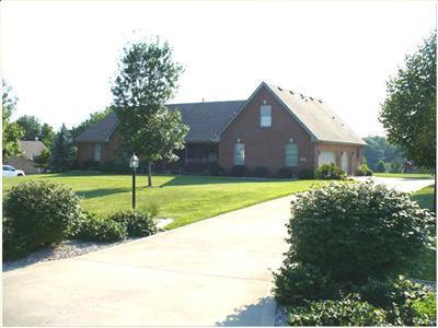 7357 Stoneham Cir, Springboro, OH 45066 photo 1