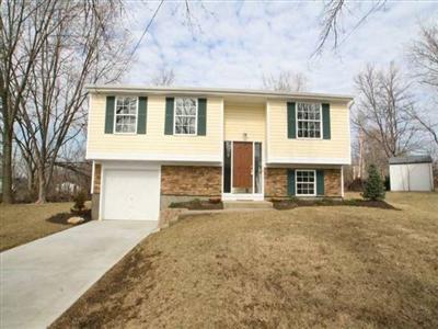 10335 Hawkhurst Dr, Cincinnati, OH 45231 photo 1