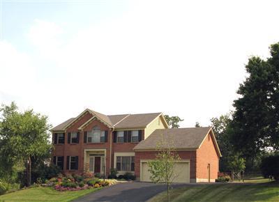 9245 Applecrest Ct, Cincinnati, OH 45242 photo 1