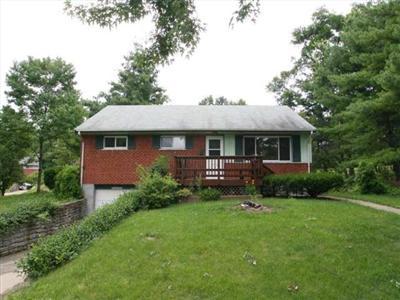 17 Imbler Dr, Greenhills, OH 45218 photo 1
