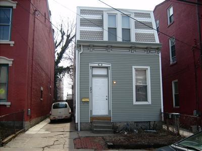 271 Emming St, Cincinnati, OH 45219 photo 1