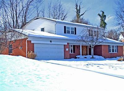 9639 Leebrook Dr, Cincinnati, OH 45231 photo 1