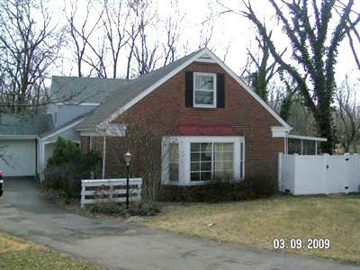 10106 Winstead Ln, Cincinnati, OH 45231 photo 1