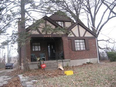 1297 Section Rd, Cincinnati, OH 45237 photo 1