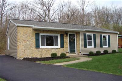 9502 Crestbrook Dr, Cincinnati, OH 45231 photo 1