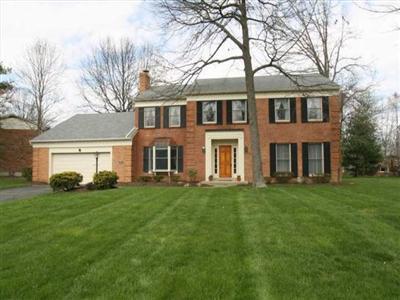 9036 Winthrop Dr, Montgomery, OH 45249 photo 1