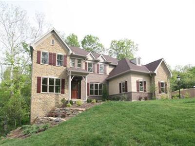 708 Almsgate Ln, Cincinnati, OH 45226 photo 1