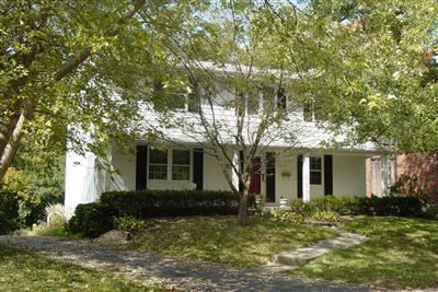 88 Bayham Dr, Greenhills, OH 45218 photo 1