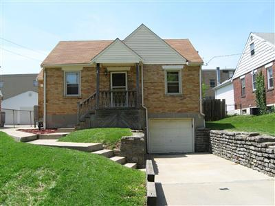 5477 Edalbert Dr, Cincinnati, OH 45239 photo 1