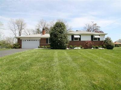 6591 Donjoy Dr, Blue Ash, OH 45242 photo 1