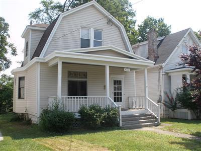 4120 Maple Dr, Cincinnati, OH 45209 photo 1