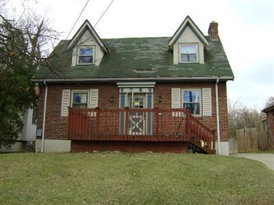 2425 Homestead Pl, Cincinnati, OH 45211 photo 1