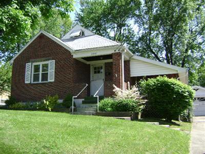 2441 Bremont Ave, Golf Manor, OH 45237 photo 1