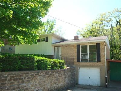 2133 Adams Dr, Cincinnati, OH 45231 photo 1