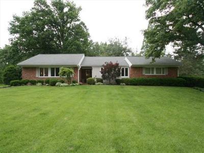 7625 Cayuga Dr, Cincinnati, OH 45243 photo 1