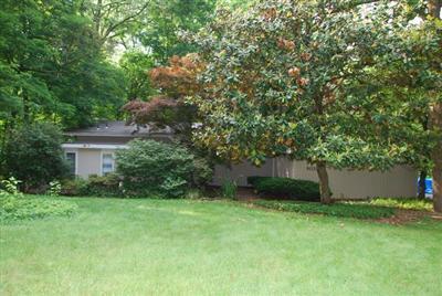 6035 Ropes Dr, Cincinnati, OH 45244 photo 1