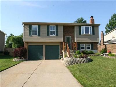 110 Country View Dr, Harrison, OH 45030 photo 1