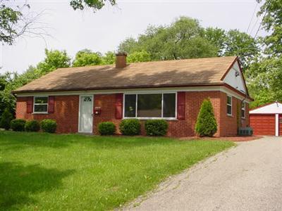 8909 Neptune Dr, Cincinnati, OH 45231 photo 3