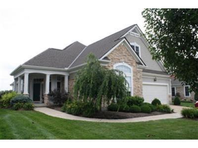 894 Pine Valley Ln, Cincinnati, OH 45245 photo 1
