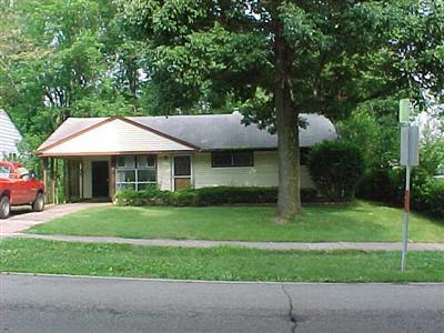 8847 Daly Rd, Cincinnati, OH 45231 photo 3