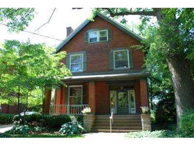 541 Evanswood Pl, Cincinnati, OH 45220 photo 3