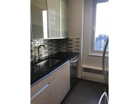 2865 Cyclorama Dr, Cincinnati, OH 45211 photo 17