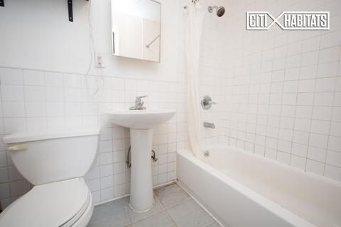 1419 Pinebluff Ln, Cincinnati, OH 45255 photo 7