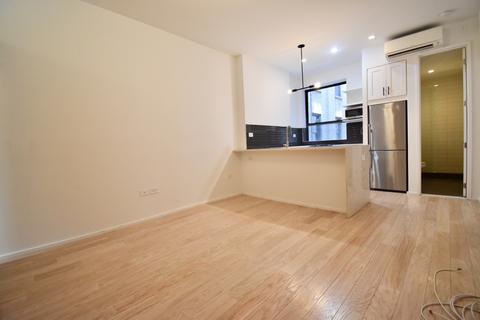 10367 Springrun Dr, Cincinnati, OH 45231 photo 1