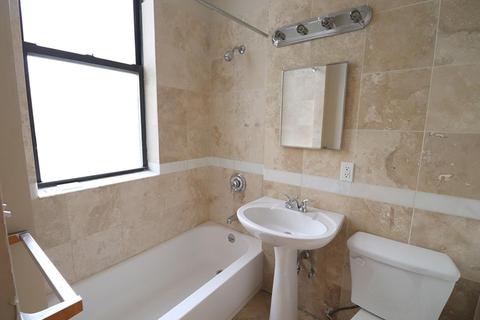 7721 Coldbrook Ln, Cincinnati, OH 45255 photo 9