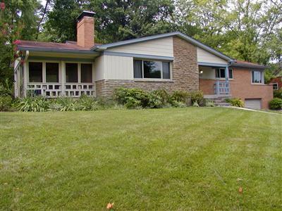 3153 Dot Dr, Cincinnati, OH 45213 photo 1