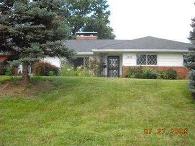 1071 Galbraith Rd, Cincinnati, OH 45224 photo 1
