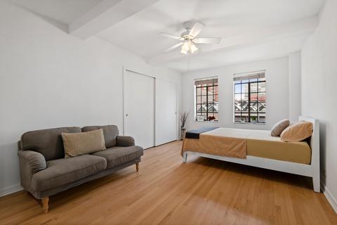 9640 Trafford Ct, Cincinnati, OH 45231 photo 4