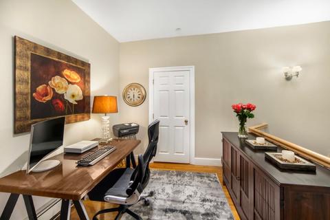 22 Junefield Ave, Greenhills, OH 45218 photo 5