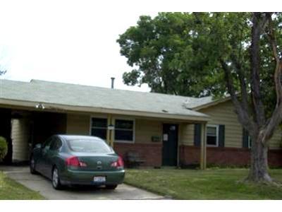 926 Glasgow Dr, Forest Park, OH 45240 photo 1