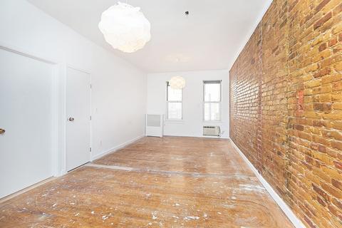 8575 Given Rd, Cincinnati, OH 45243 photo 12