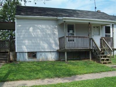 132 Bourbon St, Blanchester, OH 45107 photo 1