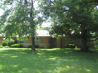 7463 View Place Dr, Cincinnati, OH 45224 photo 1